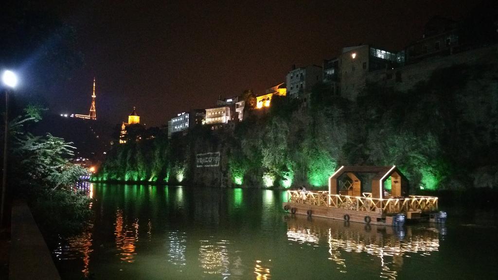 Hotel Feri Tbilisi Bagian luar foto