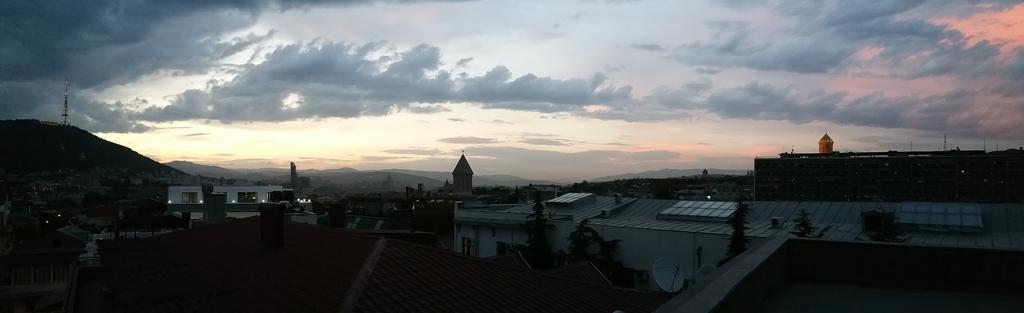 Hotel Feri Tbilisi Bagian luar foto
