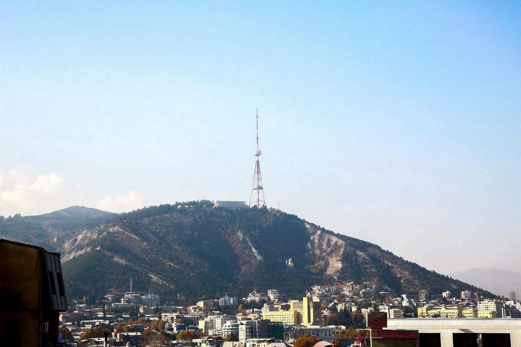 Hotel Feri Tbilisi Bagian luar foto